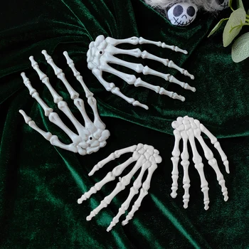 1Pair Helovino realistinės skeleto rankos Baisios kaulų rankos zombių vakarėlis Teroras Rekvizitai Helovino dekoravimo reikmenims