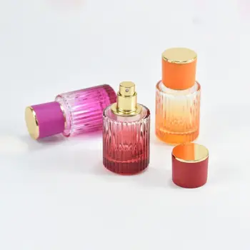 Birių kvepalų tuščio buteliuko kelionės 30ML spalvoto stiklo purškimo buteliuko daugkartinio užpildymo kosmetikos konteinerio purkštuvas