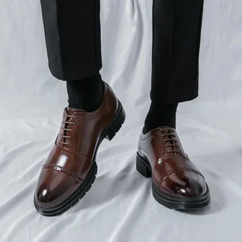 Klasikiniai vyriškos suknelės batai Suvarstomi batai 2024 Vyrai plius dydis Point Toe verslas Laisvalaikis Patogus vyras Oficialūs batai vestuvėms