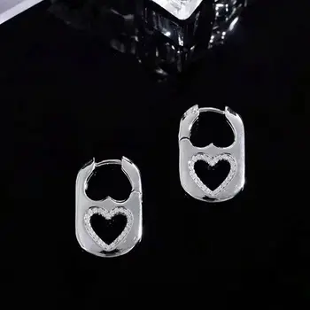 Korėjietiško stiliaus dvigubos širdies auskarai Variniai papuošalų aksesuarai Kiaulės nosies auskarai Mados dizainas Tuščiavidurė kalnų krištolo ausies sagtis