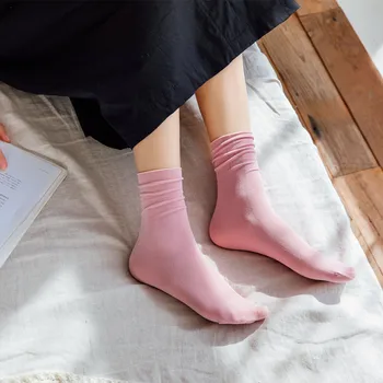 Pavasario ir vasaros deguonies medvilnės vidurinio vamzdelio kojinės Plonas kvėpuojantis saldainių spalvos kekių kojinės Japoniškos moteriškos dryžuotos veršelių kojinės