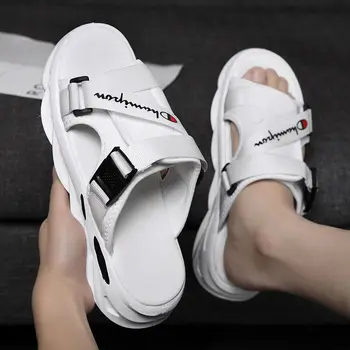 Topvivi 2023 Naujos šlepetės Vyrų mada Namų skaidrės Lauko slydimas Prabangus prekės ženklas Dizainas lauke Moteriški batai Pora Sandalai